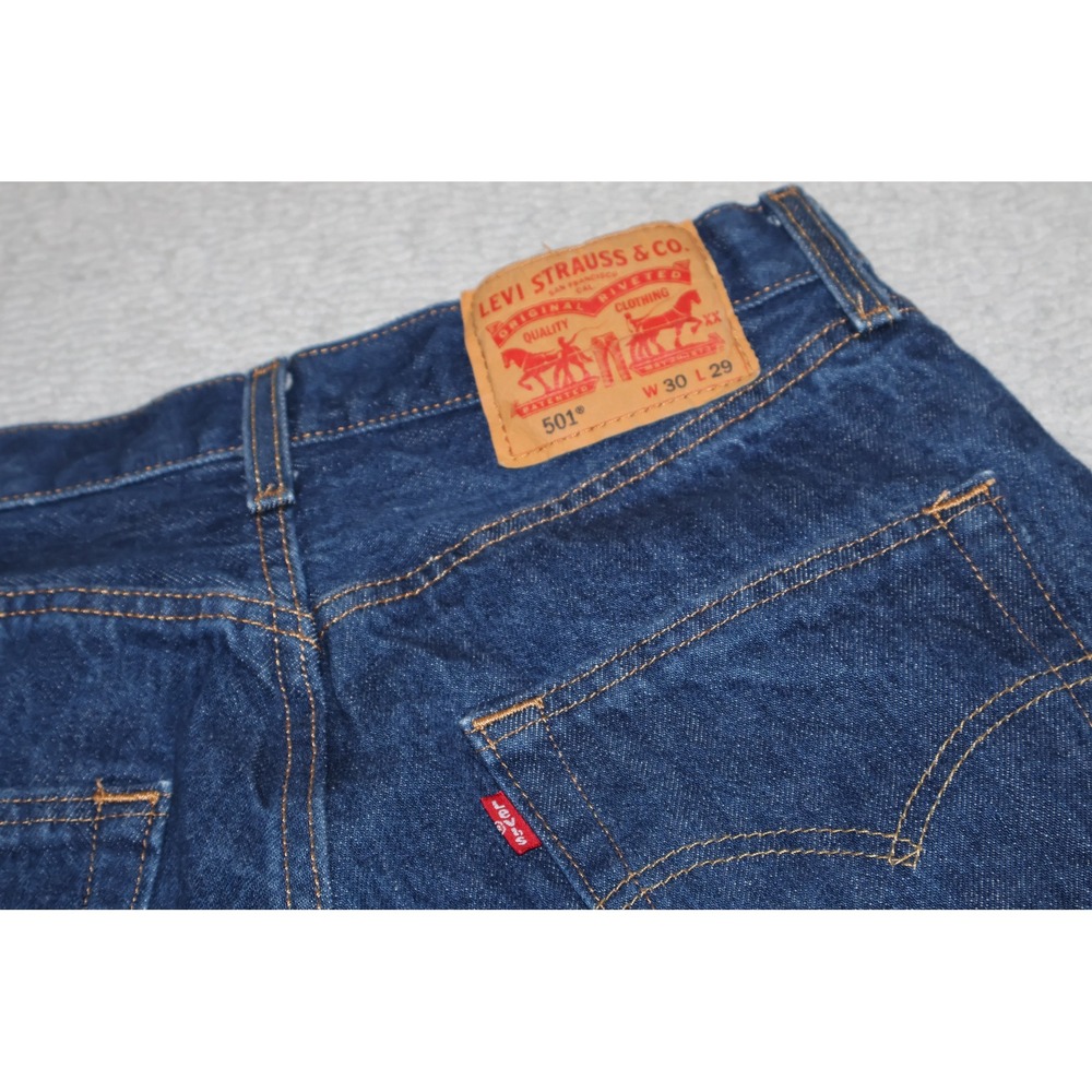 Levi's 501 Jeans Teens Mens 26x26 Short Blue Straight Leg Denim Button Fly **
